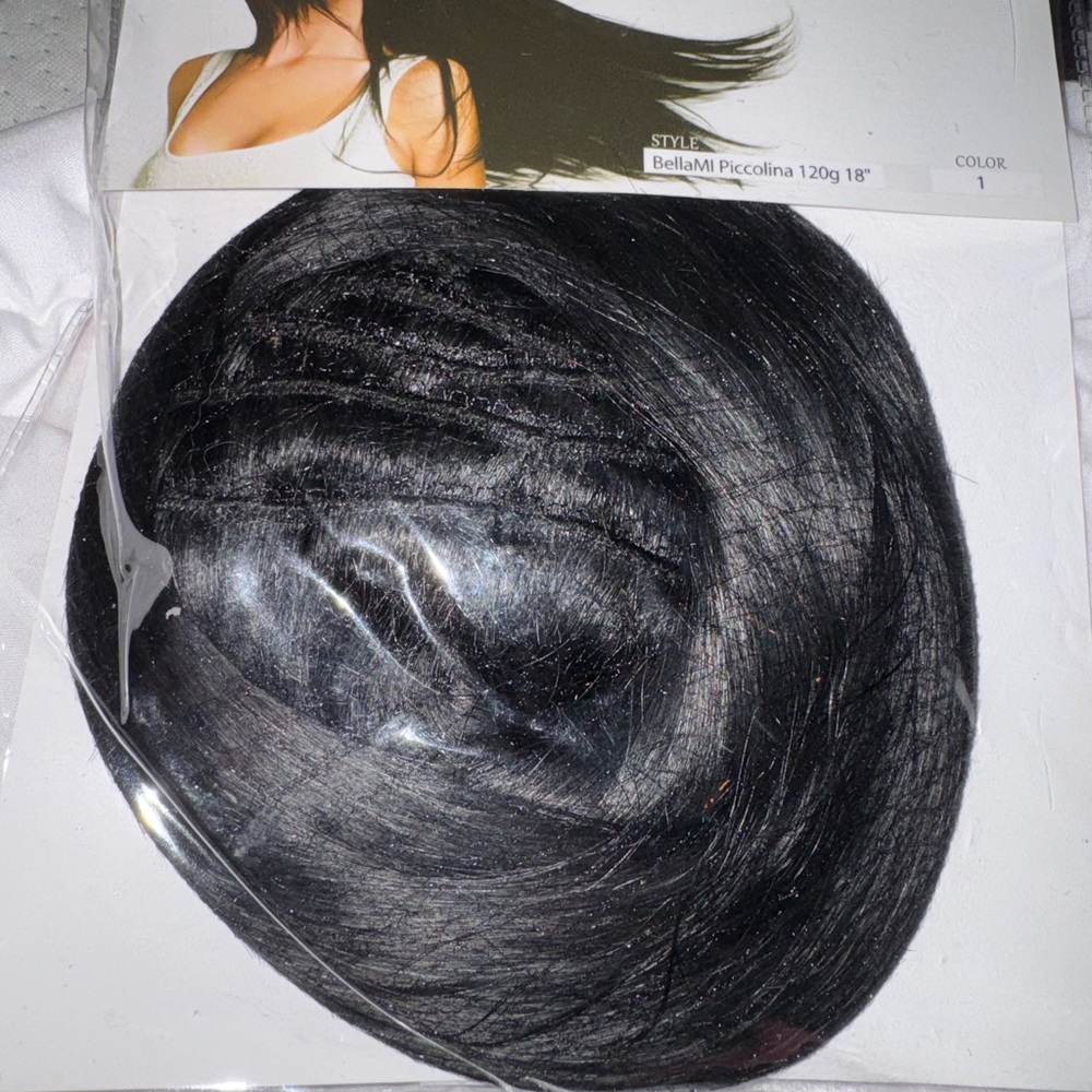 BELLAMI Jet Black Hair Extensions 120 grams / 18 inches clip ins brand new